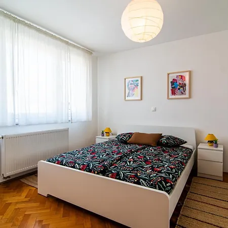 Flexible Selfcheckins 96 - Zagreb - 2 Bedrooms - Wifi Exterior photo