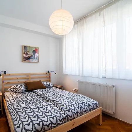 Flexible Selfcheckins 96 - Zagreb - 2 Bedrooms - Wifi Exterior photo