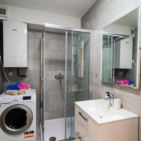 Flexible Selfcheckins 96 - Zagreb - 2 Bedrooms - Wifi Exterior photo